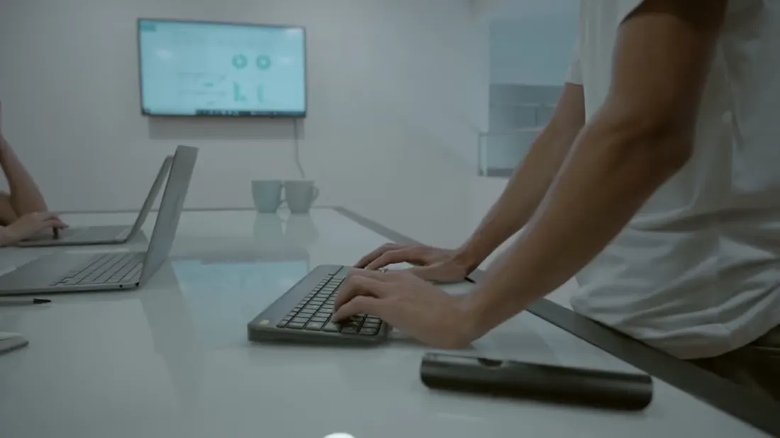 Illustrative industry footage for solution customer helpdesk; not a PSCS client project screenshot
