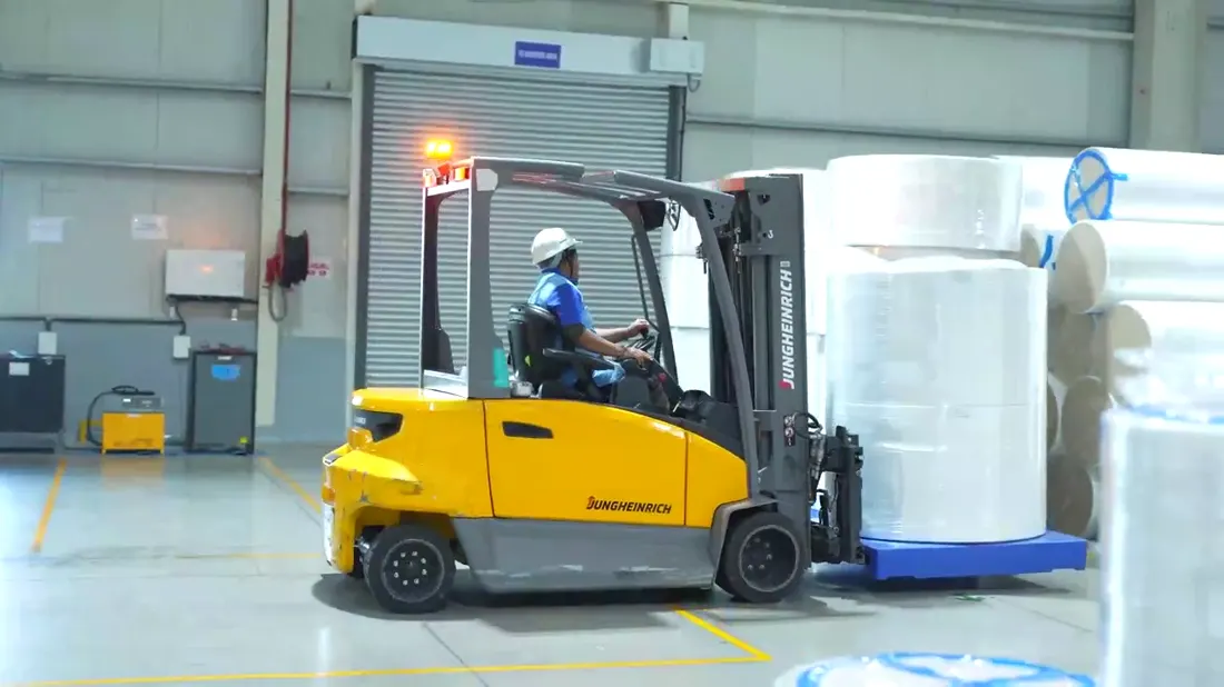 Illustrative sector imagery for solution logistics delivery; not a PSCS client project